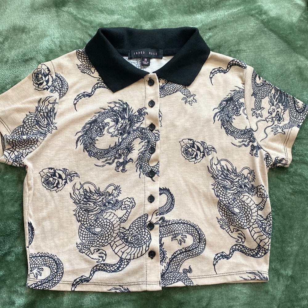 Dragon Design Crop Top